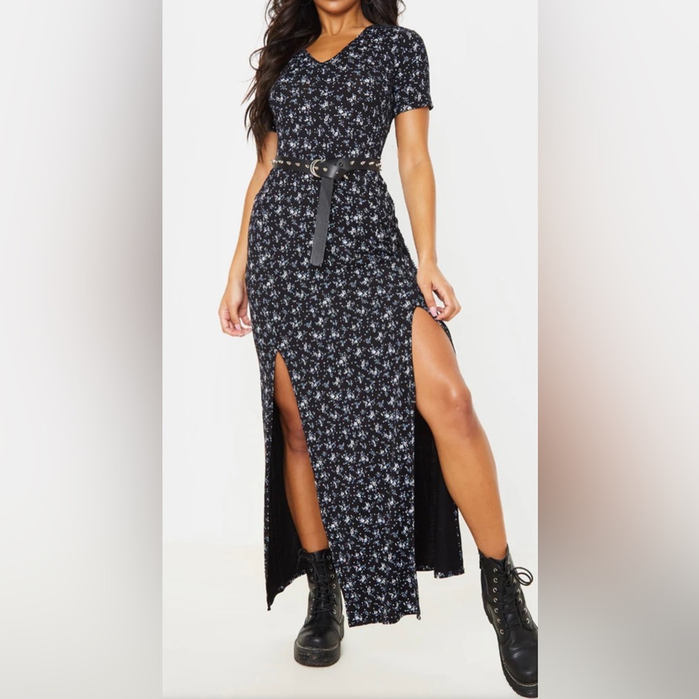 Pretty Little Thing Black Ditsy Floral Split Detail Maxi Dress, Size 4